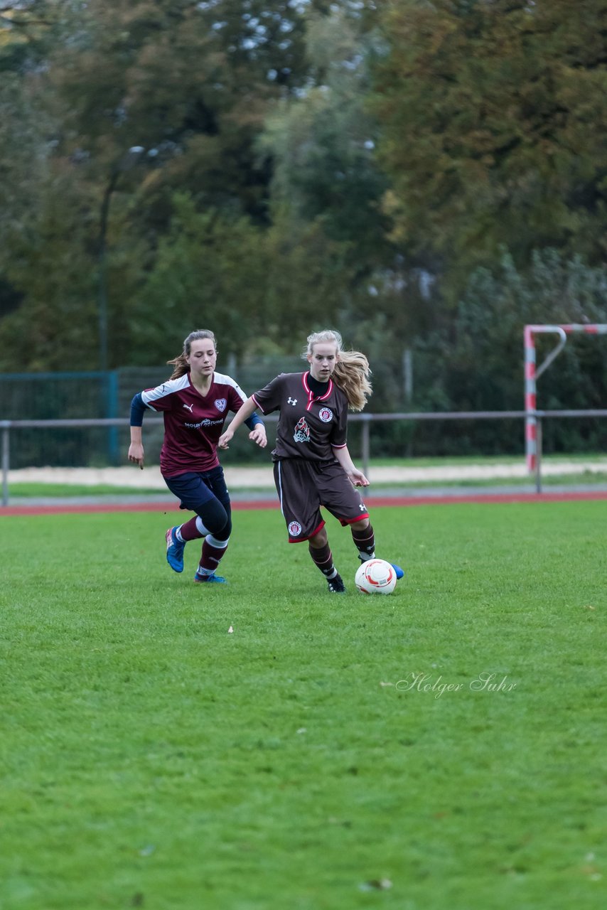 Bild 192 - C-Juniorinnen Halstenbek-Rellingen - St.Pauli : Ergebnis: 0:5